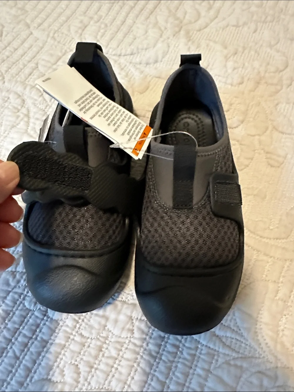 NWT CROCS Kids Black Swiftwater Splash Water Shoes  size 1